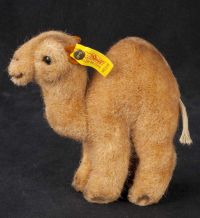 Steiff Trampy Camel 1453/15 Plush Stuffed Animal